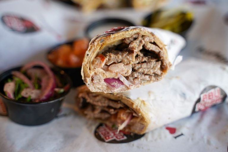 abu omar halal food2 768x511